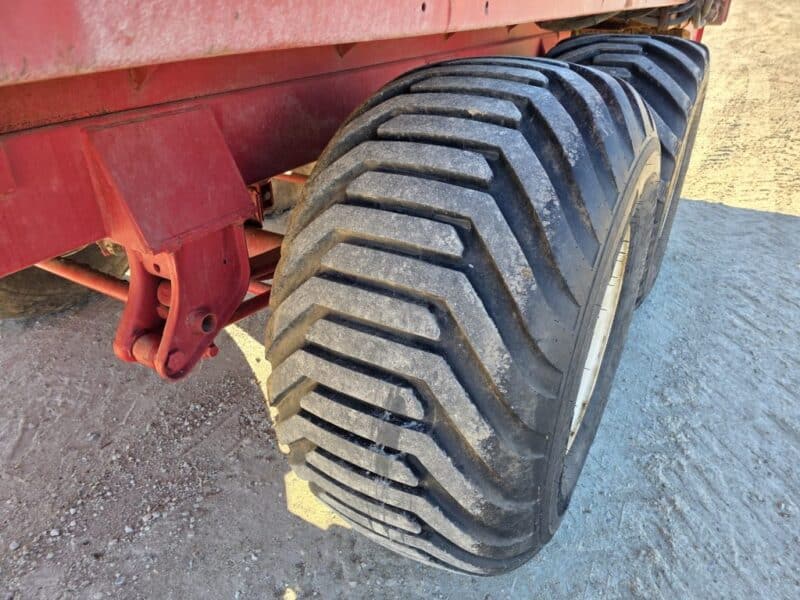 2013 Meyer 9520 Crop Max Manure Spreader