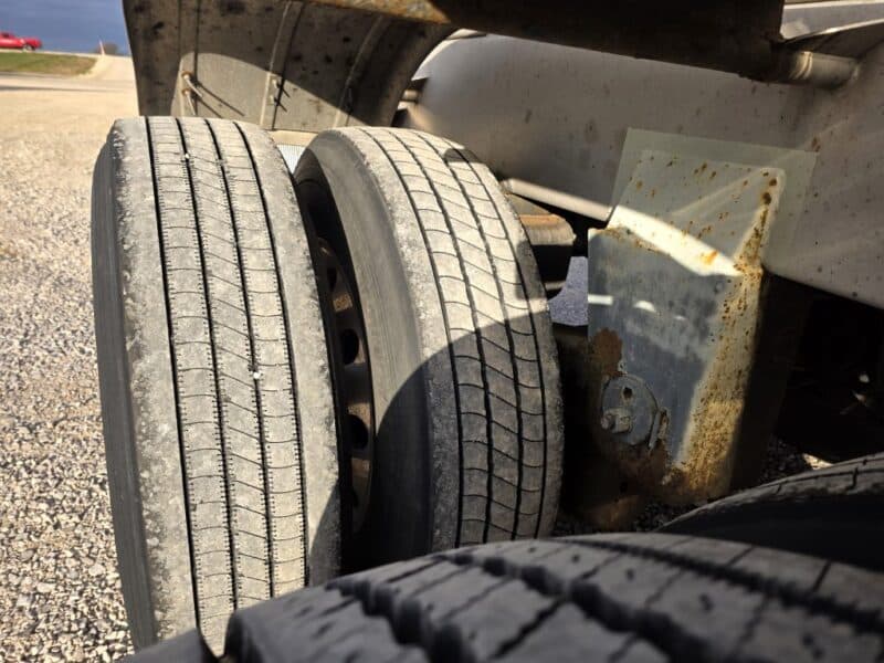 U-4843 2001 TremCar 6700 Gallon Stainless Steel Semi Tanker U-4843 2001 TremCar 6700 Gallon Stainless Steel Semi Tanker