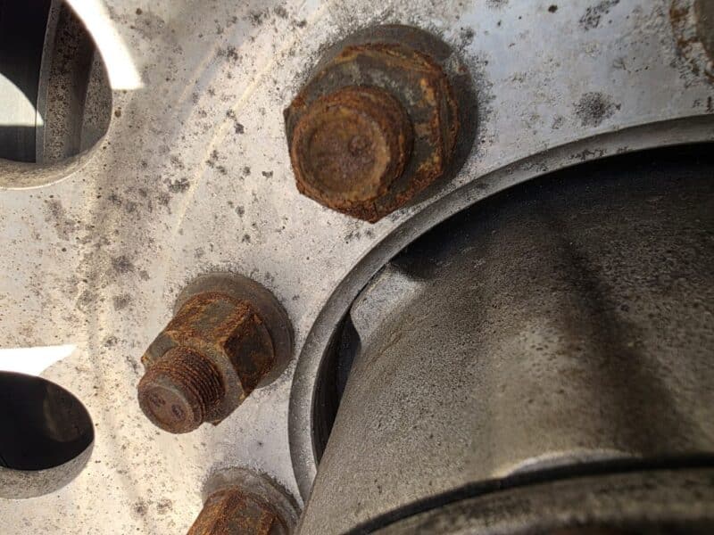 U-4843 2001 TremCar 6700 Gallon Stainless Steel Semi Tanker U-4843 2001 TremCar 6700 Gallon Stainless Steel Semi Tanker