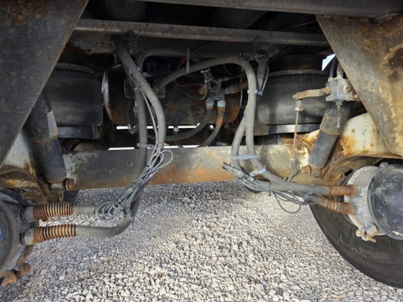 U-4843 2001 TremCar 6700 Gallon Stainless Steel Semi Tanker U-4843 2001 TremCar 6700 Gallon Stainless Steel Semi Tanker