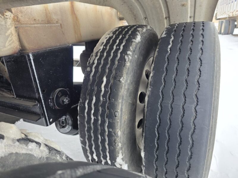 U-4839 2001 Brenner 7200 Gallon Stainless Steel Semi Tanker