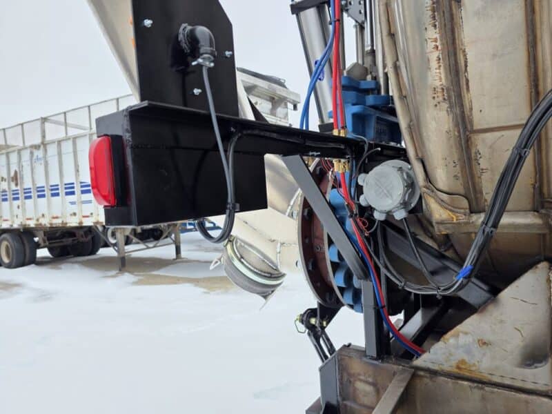 U-4839 2001 Brenner 7200 Gallon Stainless Steel Semi Tanker