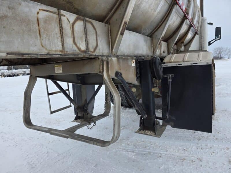 U-4839 2001 Brenner 7200 Gallon Stainless Steel Semi Tanker