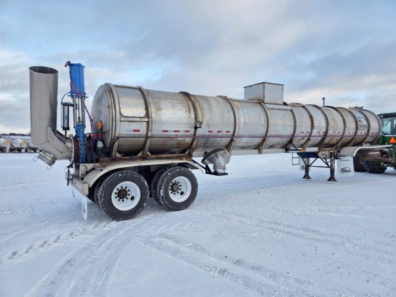 U-4844 1994 Polar 7000 Gallon Stainless Steel Semi Tanker