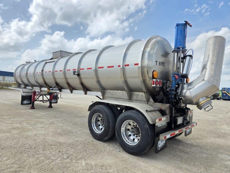 20″ Swivel Tube U-4840 1995 Bar-Bel 7500 Gallon Stainless Steel Semi Tanker