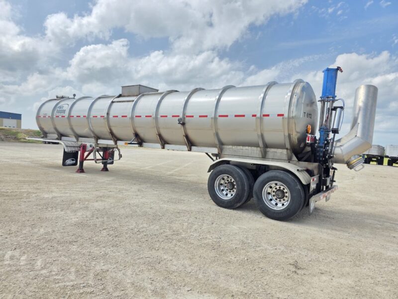 20″ Swivel Tube U-4840 1995 Bar-Bel 7500 Gallon Stainless Steel Semi Tanker