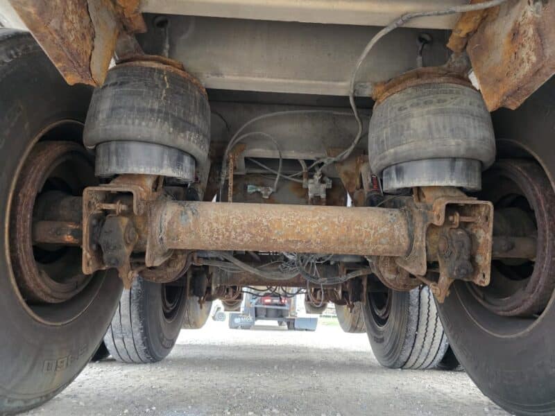 U-4841 1993 Bar-Bel 8000 Gallon Stainless Steel Semi Tanker