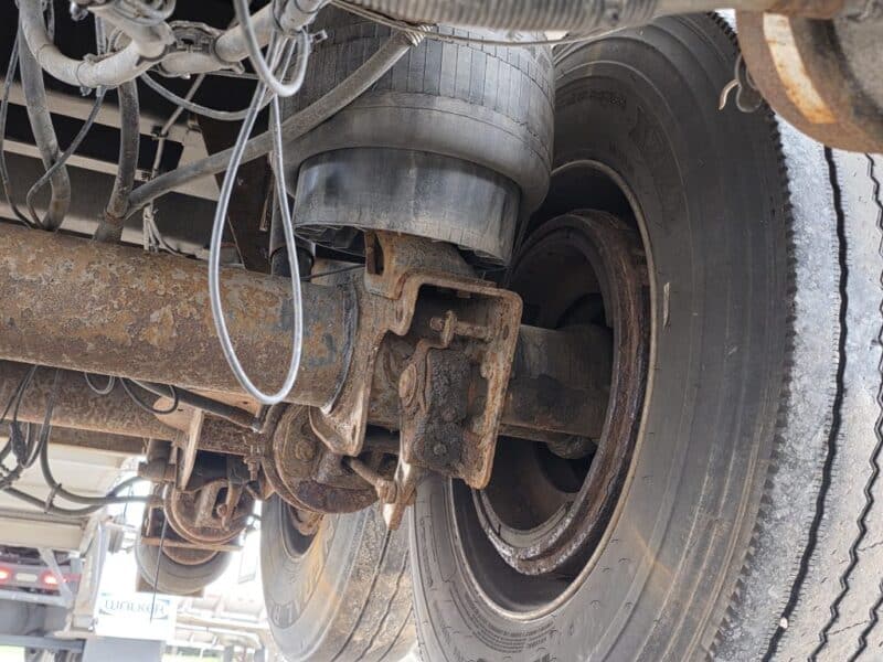 U-4841 1993 Bar-Bel 8000 Gallon Stainless Steel Semi Tanker