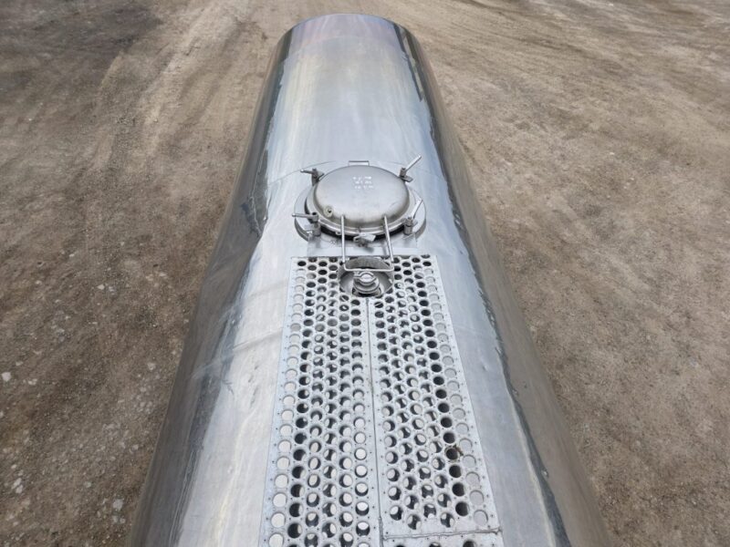 U-4841 1993 Bar-Bel 8000 Gallon Stainless Steel Semi Tanker