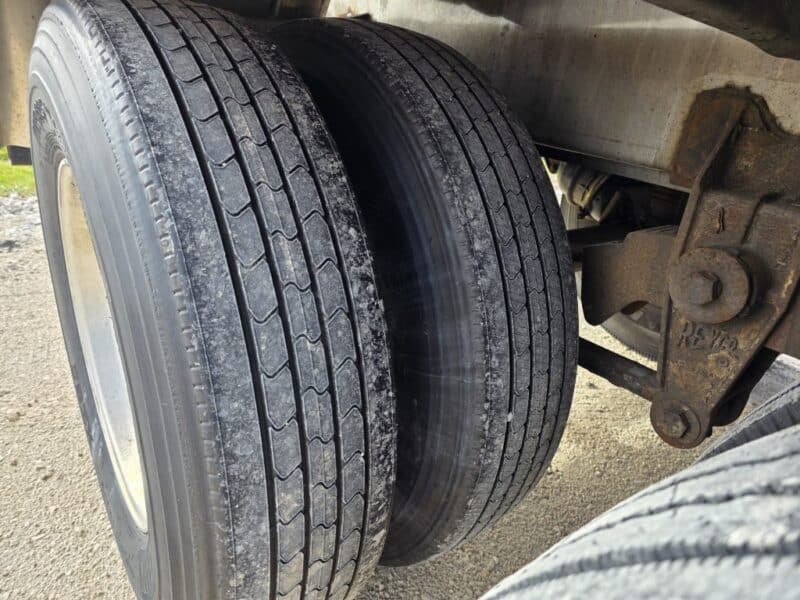 U-4849 1991 STE 6500 Gallon Stainless Steel Semi Tanker