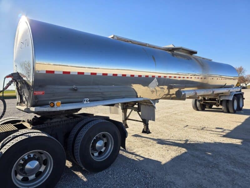 U-4848 1989 Bar-Bel 7000 Gallon Stainless Steel Semi Tanker