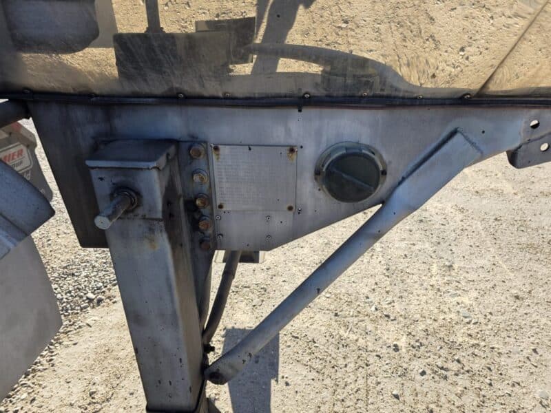 U-4848 1989 Bar-Bel 7000 Gallon Stainless Steel Semi Tanker