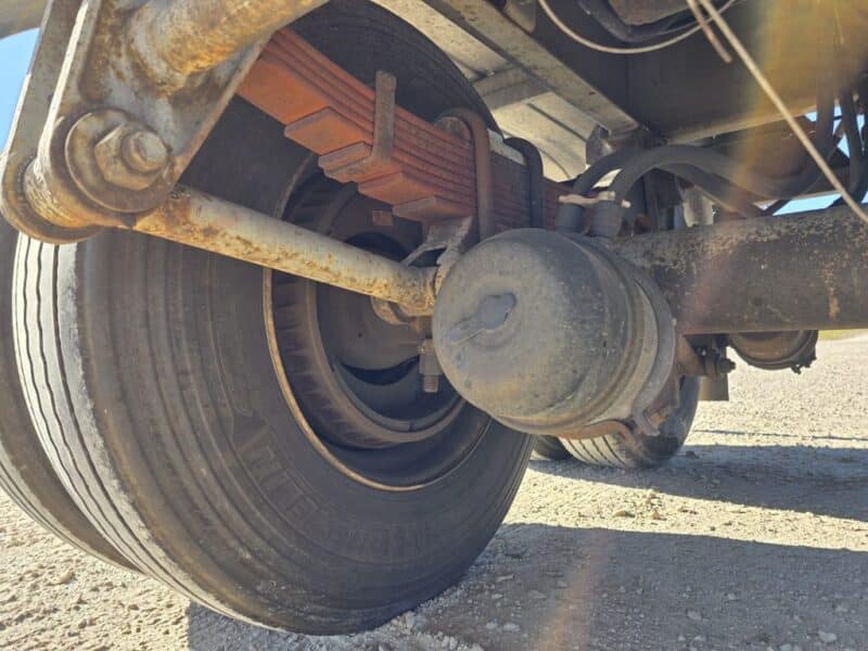 U-4848 1989 Bar-Bel 7000 Gallon Stainless Steel Semi Tanker