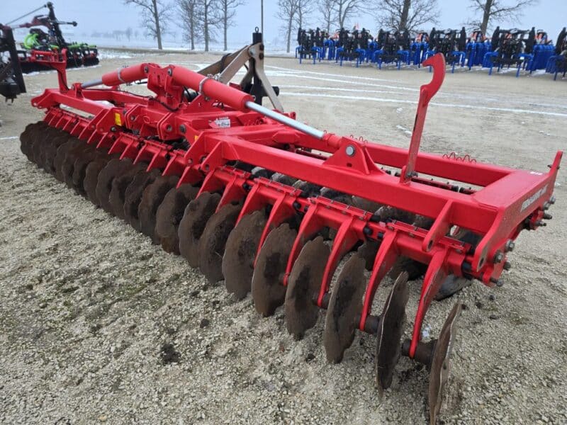 20′ Pottinger Tillage TerraDisc with Cat 3 Quick Hitch
