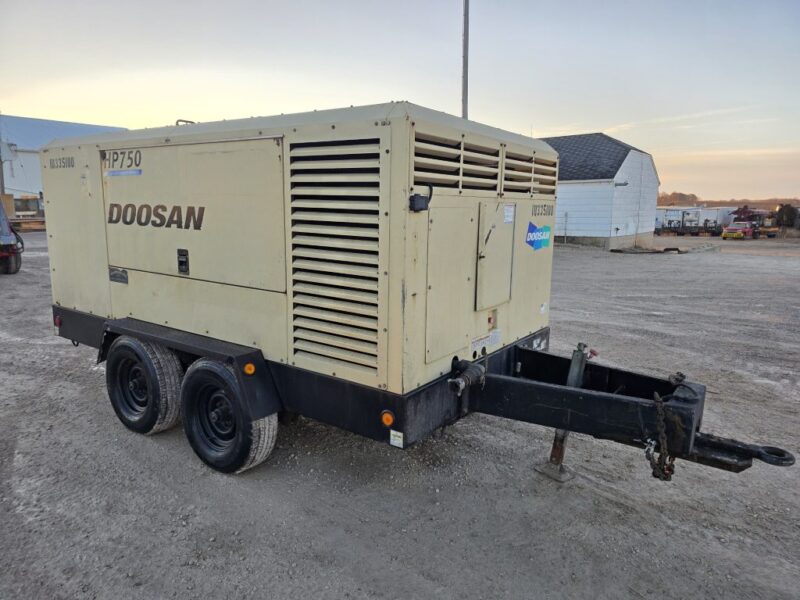 AC-106 750 CFM 2014 Doosan Cummins Engine Air Compressor