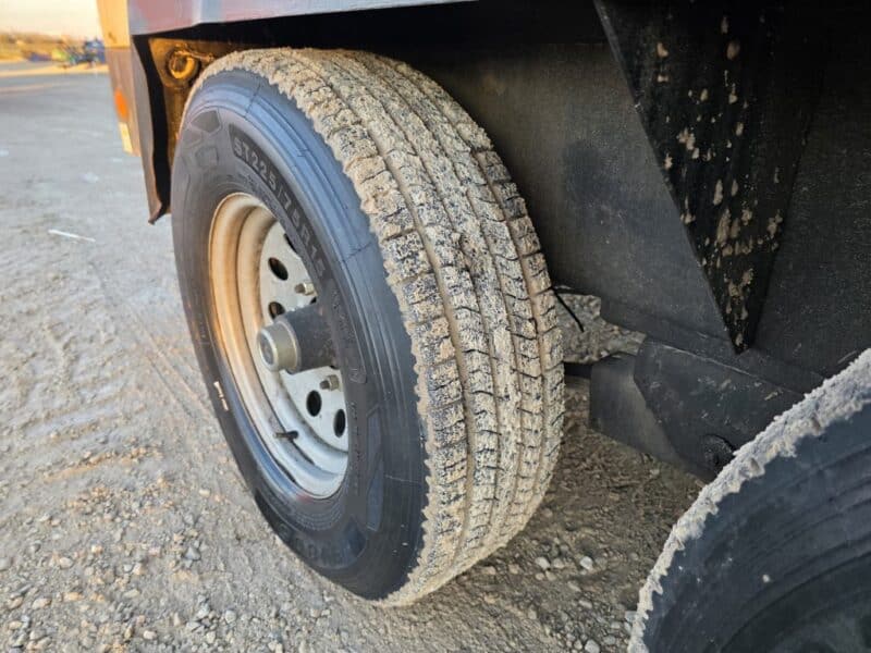 AC-106 750 CFM 2014 Doosan Cummins Engine Air Compressor