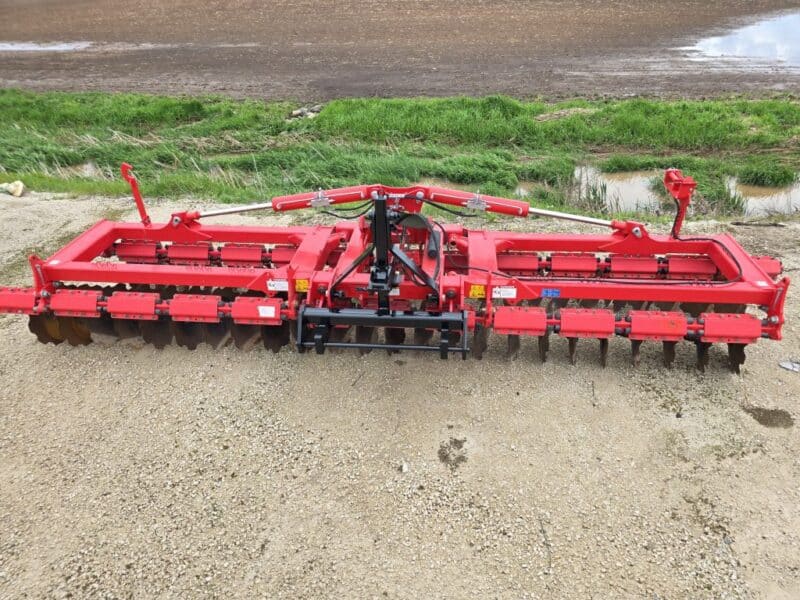 20′ Pottinger Tillage TerraDisc with Cat 3 Quick Hitch