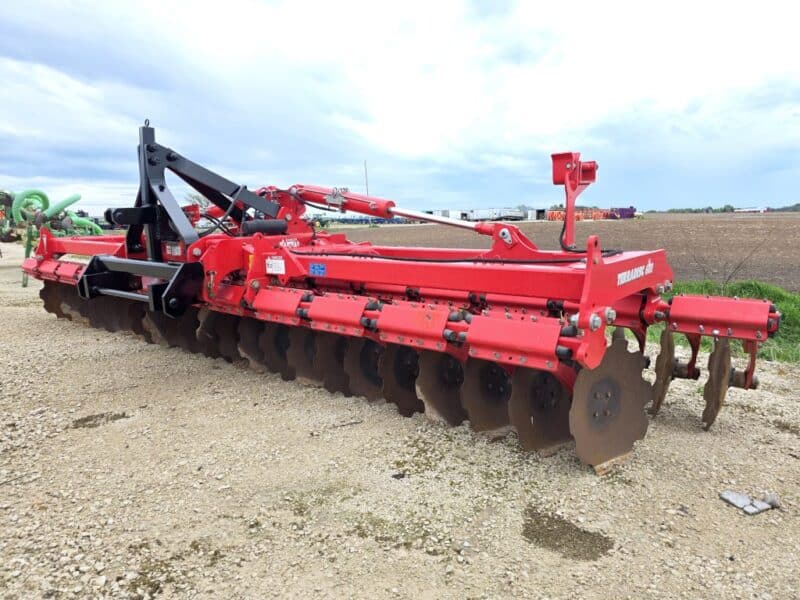 20′ Pottinger Tillage TerraDisc with Cat 3 Quick Hitch