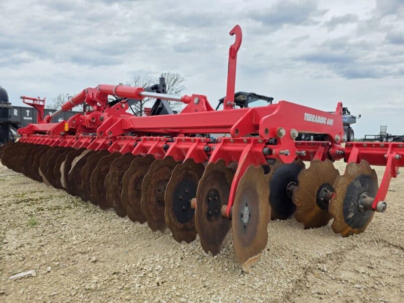 20′ Pottinger Tillage TerraDisc with Cat 3 Quick Hitch
