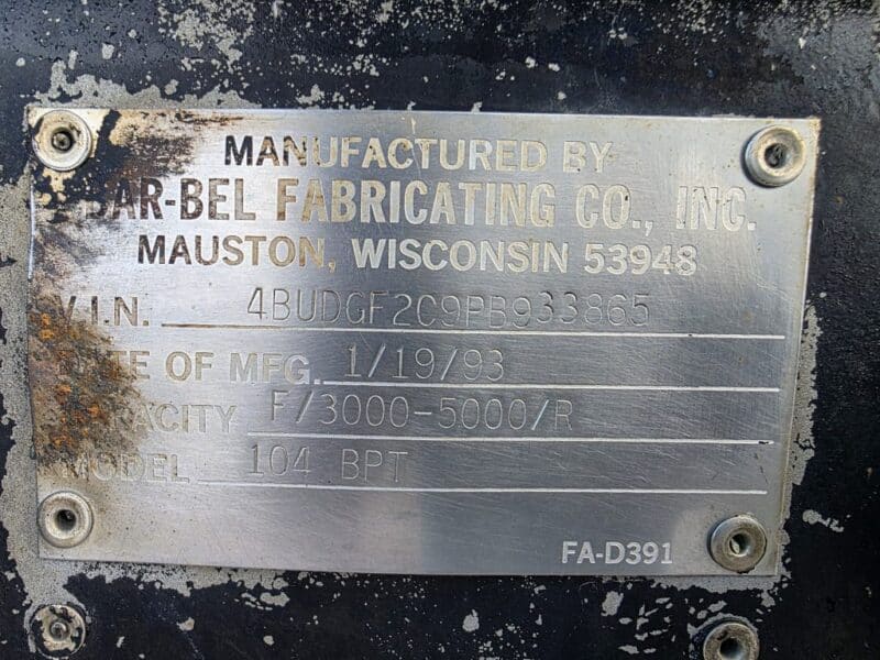 U-4842 1993 Bar-Bel 8000 Gallon Stainless Steel Semi Tanker