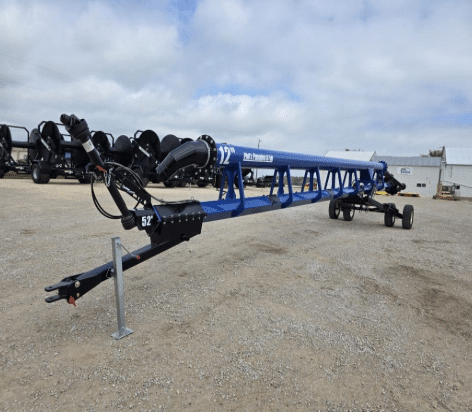 Compact PTO-driven manure agitator pump ideal for mixing and transferring thick liquid manure efficiently.