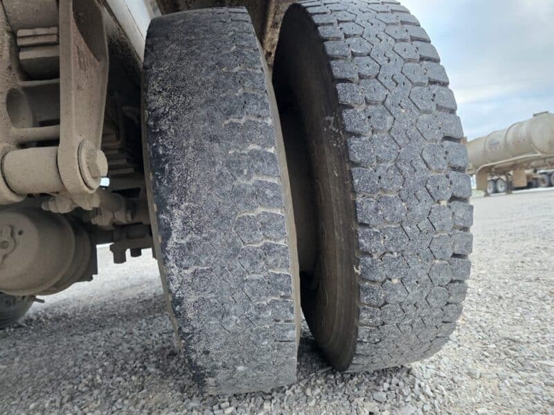 U-4854 1981 Brenner 6500 Gallon Stainless Steel Semi Tanker