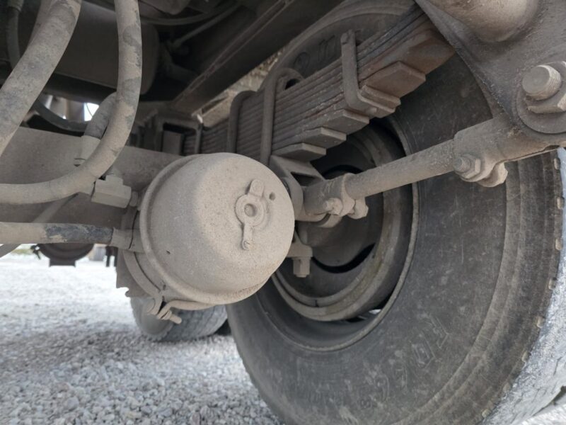 U-4854 1981 Brenner 6500 Gallon Stainless Steel Semi Tanker