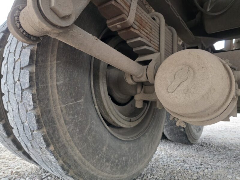 U-4854 1981 Brenner 6500 Gallon Stainless Steel Semi Tanker