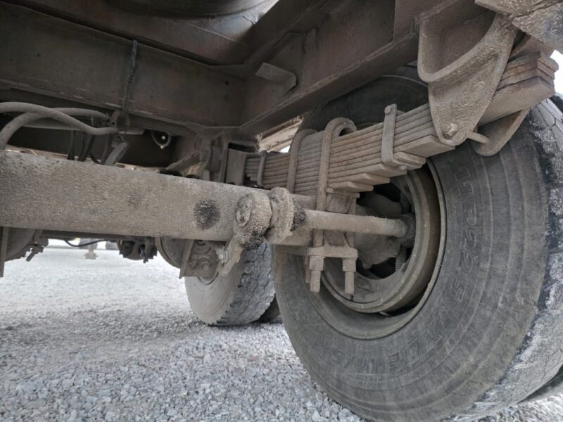 U-4854 1981 Brenner 6500 Gallon Stainless Steel Semi Tanker