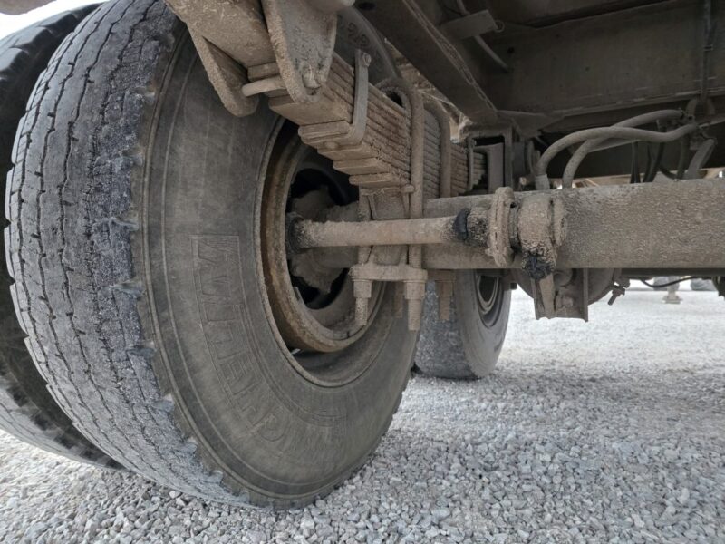 U-4854 1981 Brenner 6500 Gallon Stainless Steel Semi Tanker