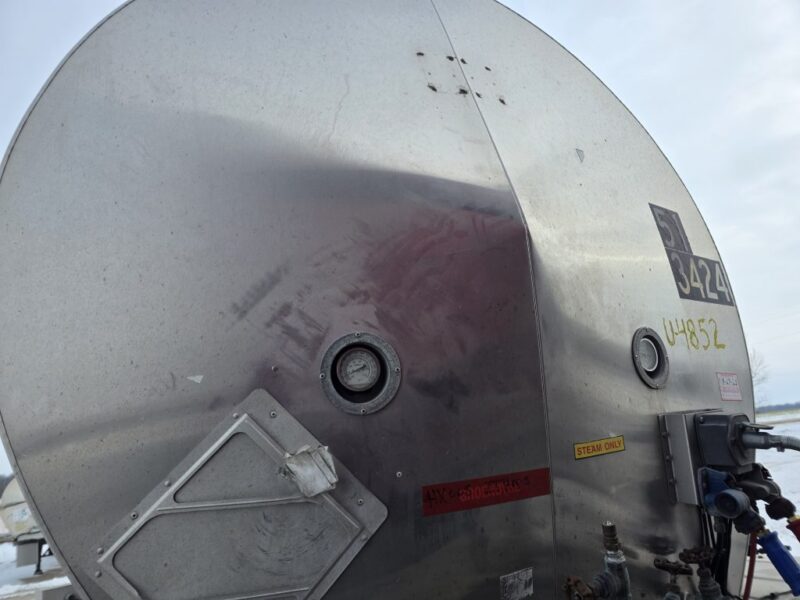 U-4852 1998 Polar 7000 Gallon Stainless Steel Semi Tanker