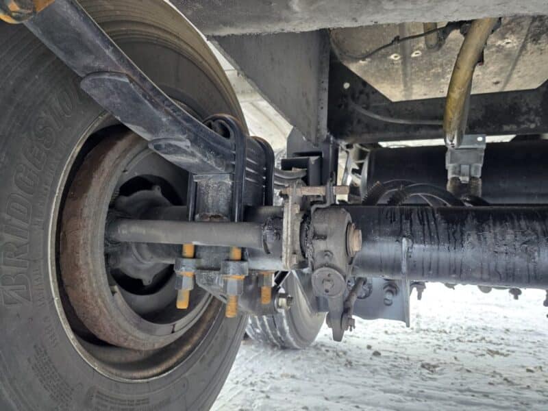 U-4852 1998 Polar 7000 Gallon Stainless Steel Semi Tanker