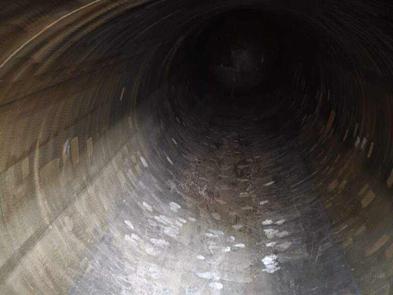 U-4852 1998 Polar 7000 Gallon Stainless Steel Semi Tanker