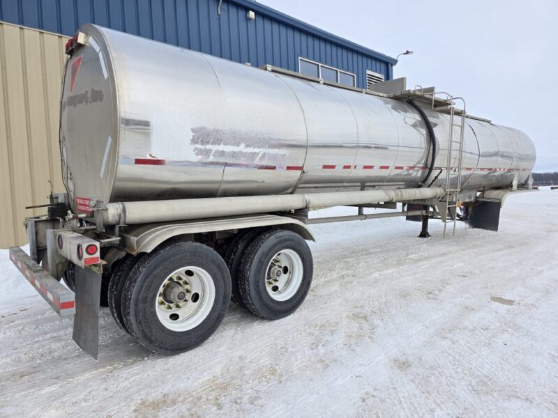 U-4857 1990 Brenner 7000 Gallon Stainless Steel Semi Tanker