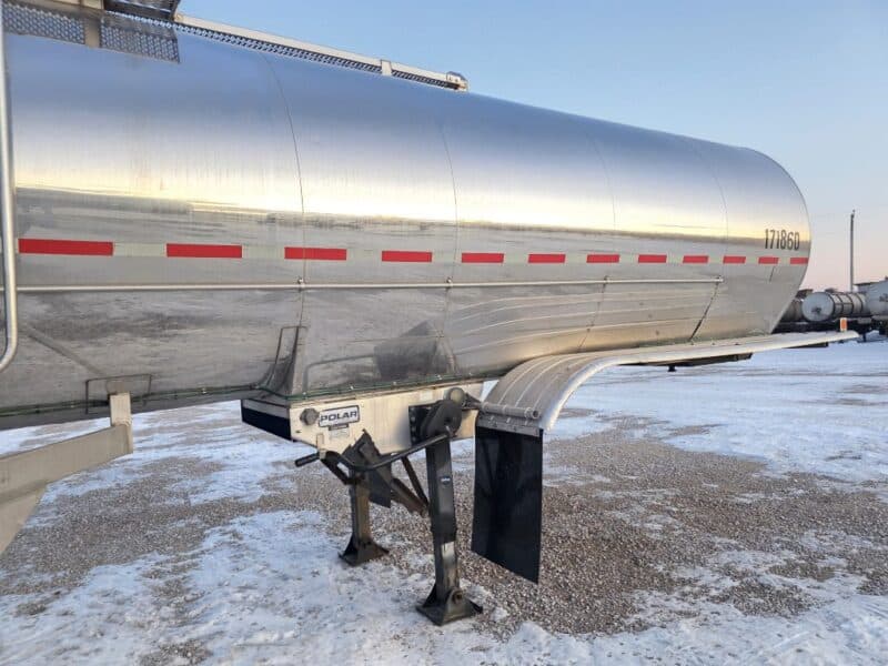U-4859 2001 Polar 7000 Gallon Stainless Steel Semi Tanker