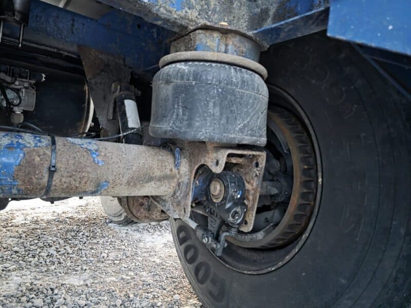 U-4859 2001 Polar 7000 Gallon Stainless Steel Semi Tanker