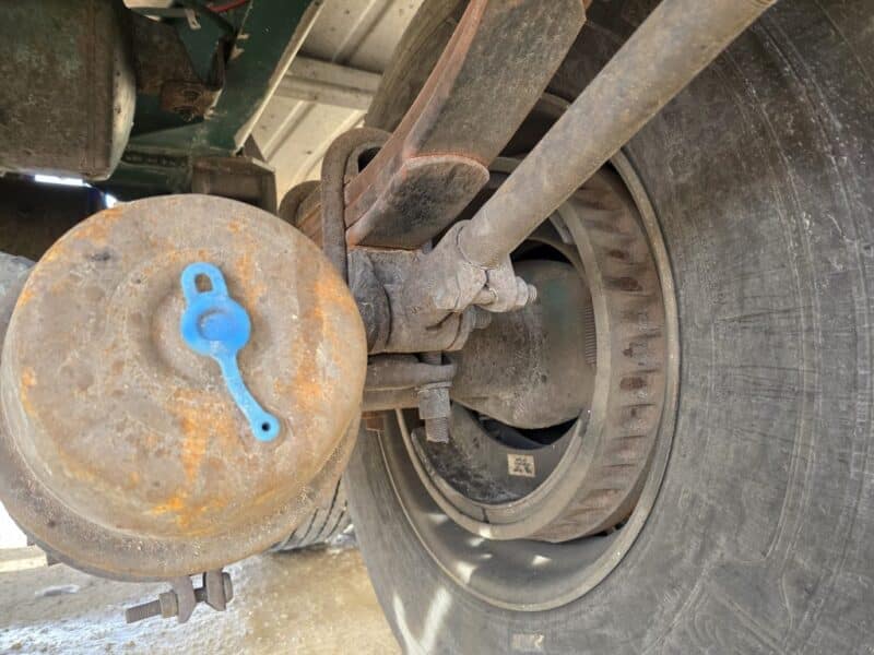 U-4850 1995 Polar 7000 Gallon Stainless Steel Semi Tanker