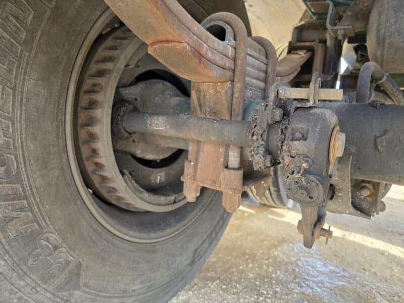 U-4850 1995 Polar 7000 Gallon Stainless Steel Semi Tanker