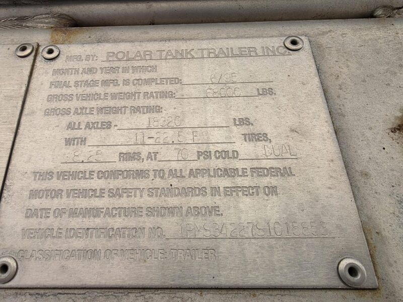 U-4850 1995 Polar 7000 Gallon Stainless Steel Semi Tanker