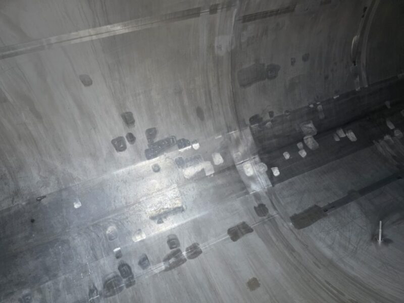 U-4850 1995 Polar 7000 Gallon Stainless Steel Semi Tanker