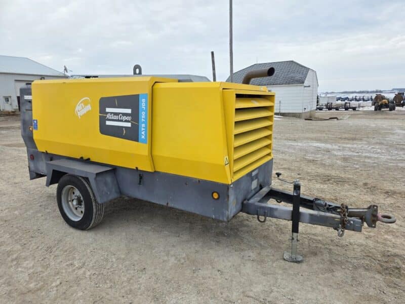AC-110 750 CFM 2018 Atlas Copco 6.8L John Deere Engine Air Compressor