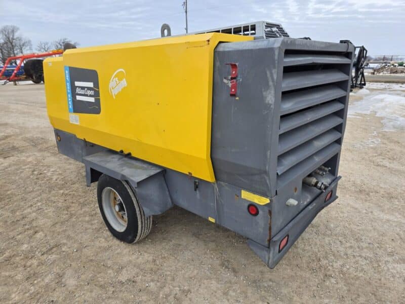AC-110 750 CFM 2018 Atlas Copco 6.8L John Deere Engine Air Compressor