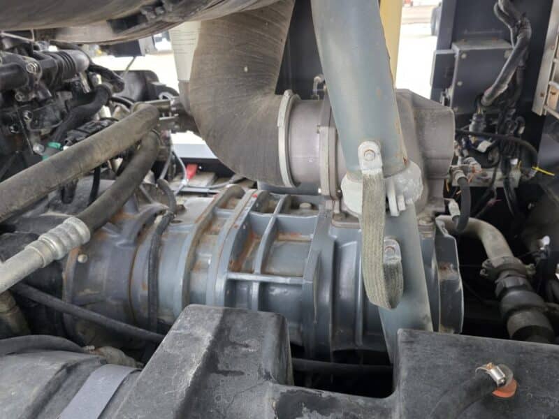AC-110 750 CFM 2018 Atlas Copco 6.8L John Deere Engine Air Compressor