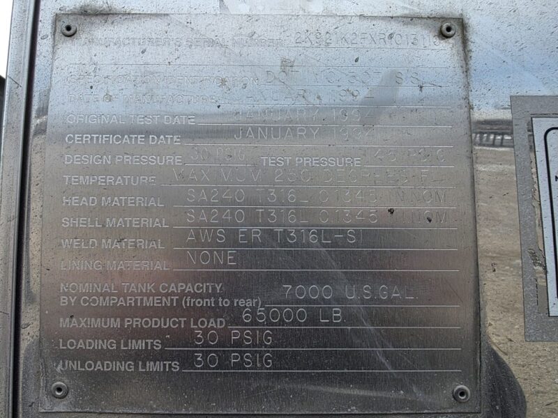 U-4860 1994 Krohnert 7000 Gallon Stainless Steel Semi Tanker