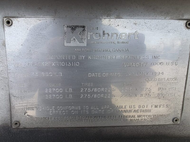 U-4860 1994 Krohnert 7000 Gallon Stainless Steel Semi Tanker