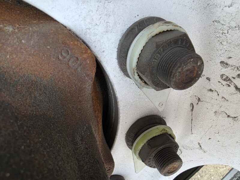 U-4860 1994 Krohnert 7000 Gallon Stainless Steel Semi Tanker