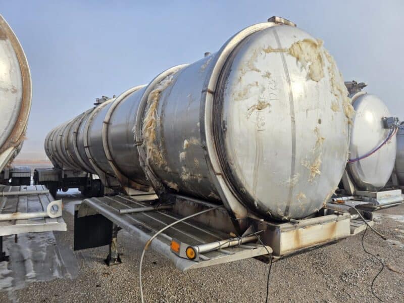 U-4857 1990 Brenner 7000 Gallon Stainless Steel Semi Tanker