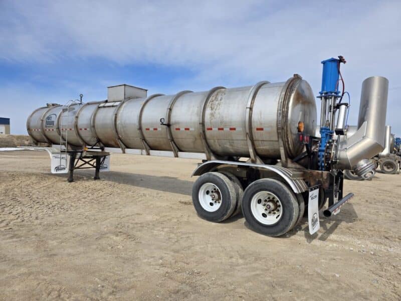 U-4857 1990 Brenner 7000 Gallon Stainless Steel Semi Tanker
