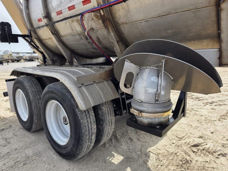 U-4857 1990 Brenner 7000 Gallon Stainless Steel Semi Tanker
