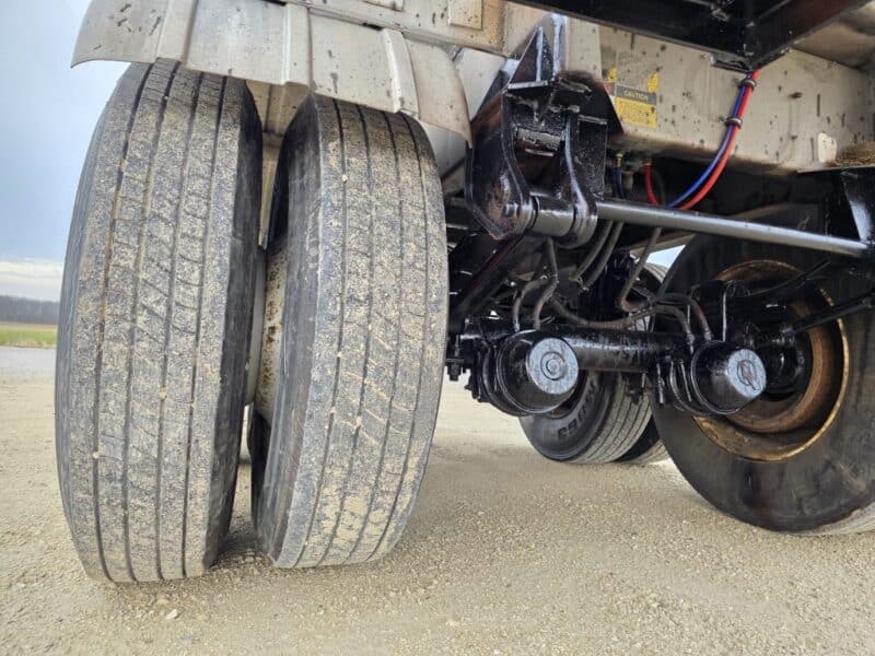 U-4853 1991 Brenner 6700 Gallon Stainless Steel Semi Tanker